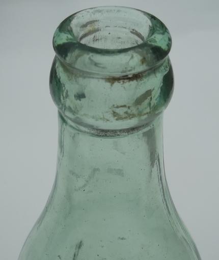 photo of early vintage straight sided Root glass Coca-Cola bottle, Rochelle Ill. #3