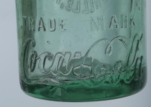 photo of early vintage straight sided Root glass Coca-Cola bottle, Rochelle Ill. #7