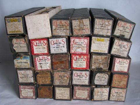 photo of estate lot 30 unsorted antique vintage player piano music rolls #1