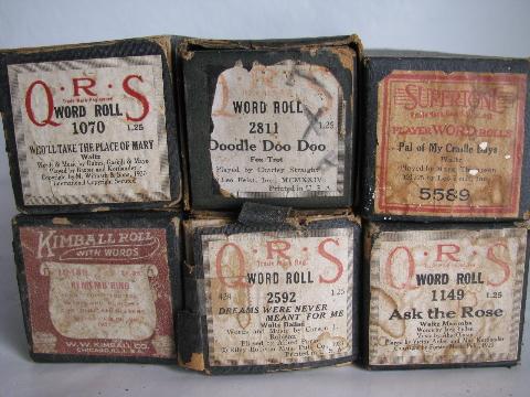 photo of estate lot 30 unsorted antique vintage player piano music rolls #4