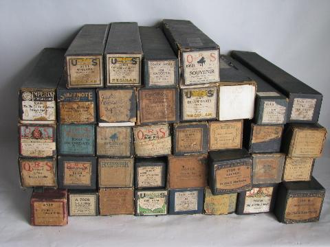 photo of estate lot 36 unsorted antique vintage player piano music rolls #1