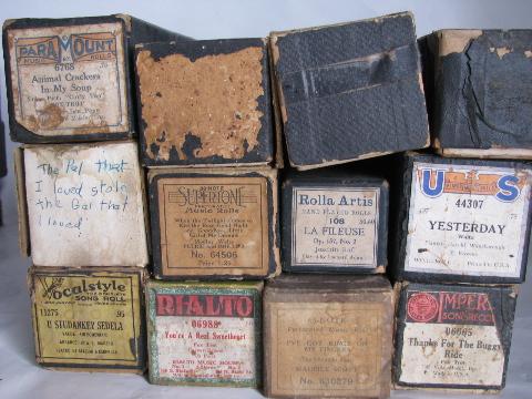 photo of estate lot 40 unsorted antique vintage player piano music rolls #2