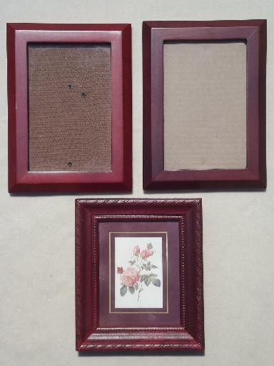 photo of estate lot all  wood picture frames, small photo frames grouping #9