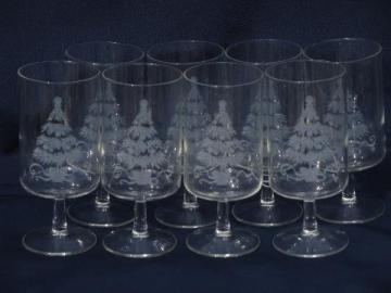 catalog photo of etched glass Christmas tree holiday glasses, vintage Neiman-Marcus