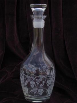 catalog photo of etched grapes glass vintage wine bottle decanter, ground glass stopper