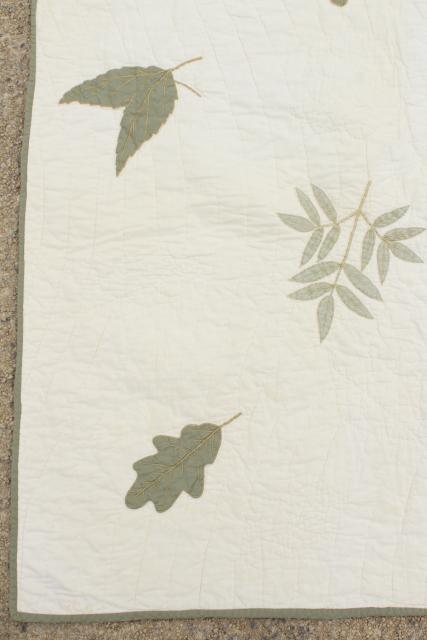 photo of farmhouse style vintage cotton quilt w/ applique leaves, soft natural greens on white #5