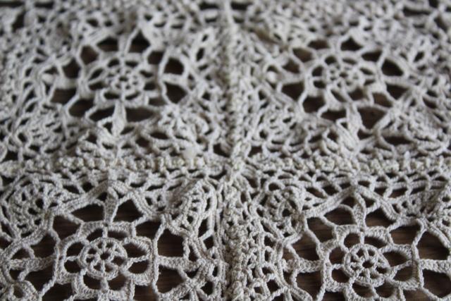 photo of farmhouse table vintage handmade crochet lace tablecloth topper centerpiece mat #6