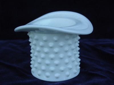 photo of fenton hobnail pattern vintage milk glass hat #1