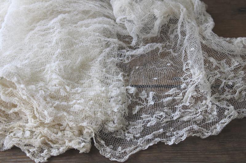 photo of fine cotton net lace flounce or wedding veil, antique early 1900s vintage #2