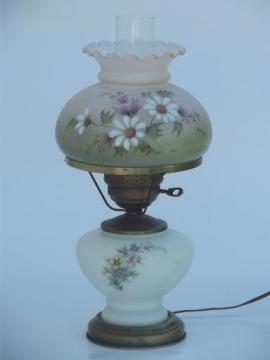 catalog photo of floral glass lamp w/ chimney shade, Quoizel vintage mismatched lamp parts