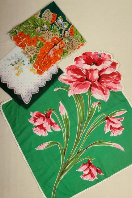 photo of flower print cotton hankies, vintage hanky lot, 25 handkerchiefs w/ pretty florals #2