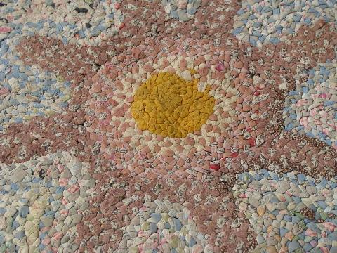 photo of flower shape antique vintage braided cotton fabric rag rug floor mat #2