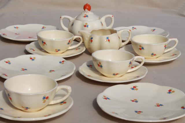 photo of flowered sprig cottage style vintage tea set, Ditmar Urbach Czech china Czechoslovakia #1