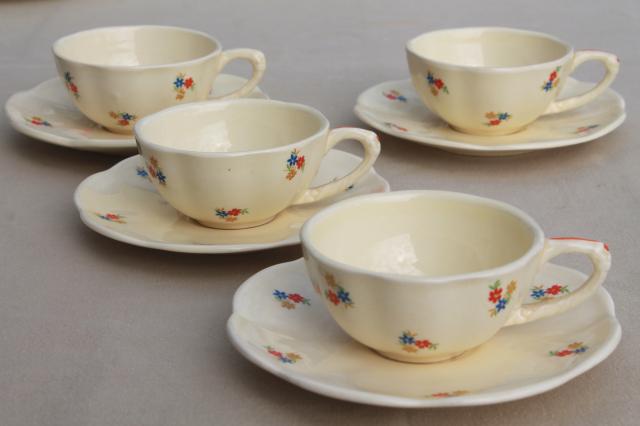 photo of flowered sprig cottage style vintage tea set, Ditmar Urbach Czech china Czechoslovakia #9