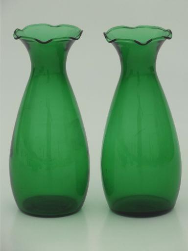 photo of forest green Anchor Hocking glass, 1950s vintage bowl & set of vases #2