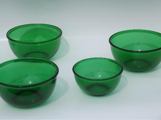 photo of forest green kitchen glass mixing bowls, 50s vintage Anchor Hocking lot #1