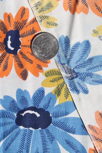 photo of full bolt of 1950s vintage cotton fabric w/ big retro daisies daisy print #3