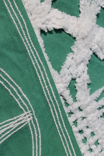 photo of full vintage cotton chenille bedspread, white wedding ring pattern on jade green #2