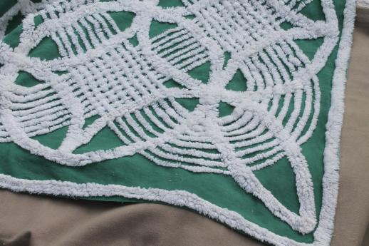 photo of full vintage cotton chenille bedspread, white wedding ring pattern on jade green #5