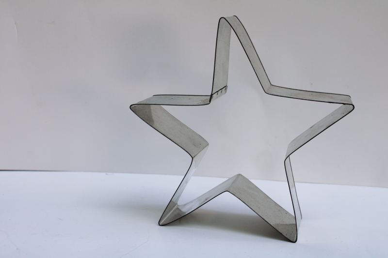 photo of giant cookie cutter Christmas star Pampered Chef pastry cutter or pancake mold #1