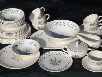 catalog photo of gold wheat vintage USA pottery dinnerware, retro 50s china set for 6