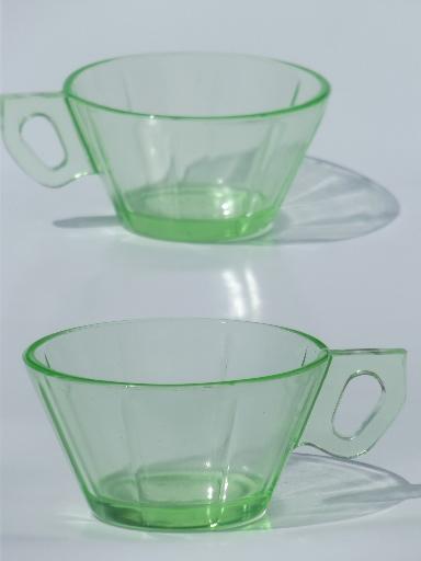 photo of green depression glass tea cups, vintage US Glass pinwheel scroll pattern #3