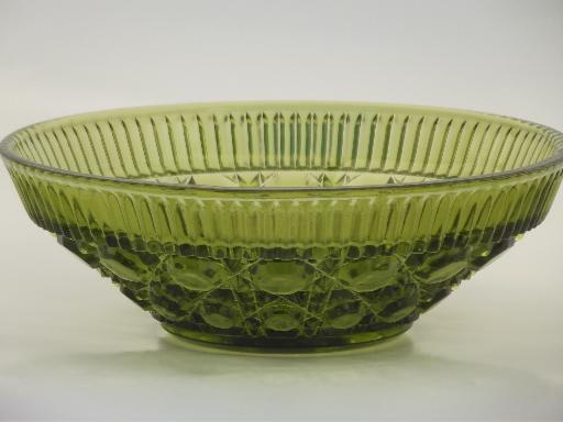 photo of green glass Windsor pattern bowl, vintage Federal / Indiana glass #1