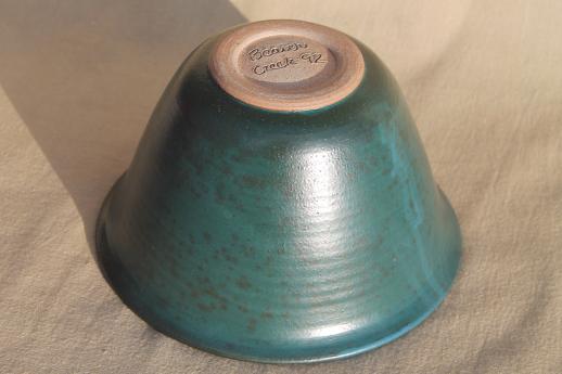 photo of green glazed stoneware pottery bowl, large serving / mixing bowl Beaver Creek pottery #5