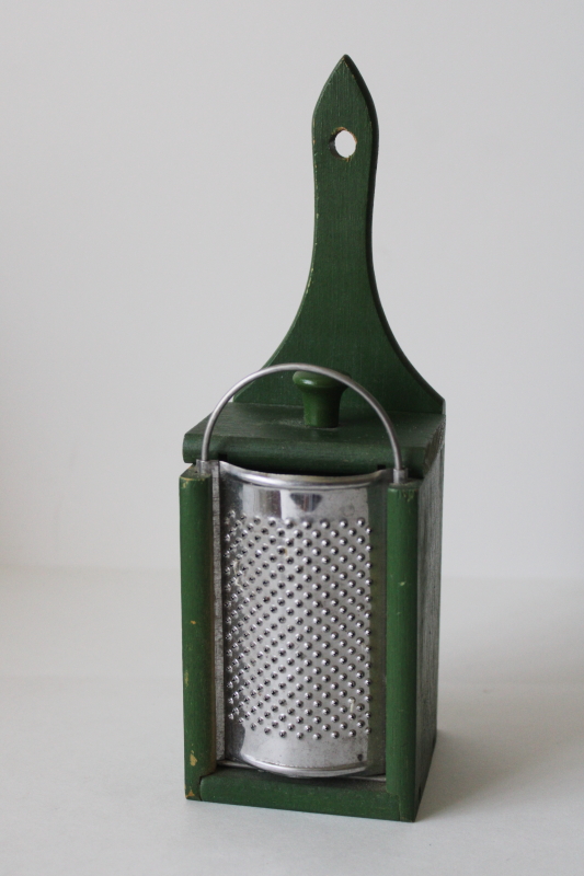 photo of green painted wood wall box w/ tiny metal nutmeg grater, 80s vintage country kitchen  #1