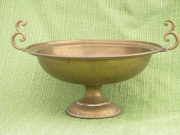 catalog photo of hammered brass hand-wrought bowl w/ handles, vintage pedestal dish