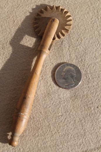 photo of hand carved wood pie crimper rolling wheel, vintage kitchen utensil, pastry bakers baking tool #2