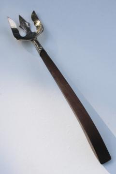 catalog photo of hand crafted Mexican sterling silver fork w/ wood handle, salad server serving utensil