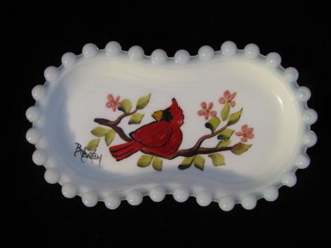 photo of hand painted bird, artist signed vintage Westmoreland bead edge milk glass dish #1