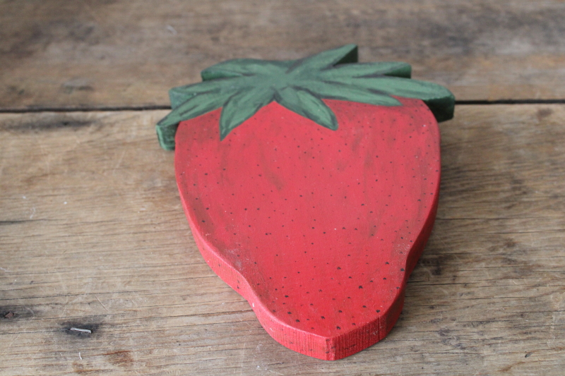 photo of hand painted strawberry shape wood cutting board, 80s vintage country cottage kitchen wall hanging  #1