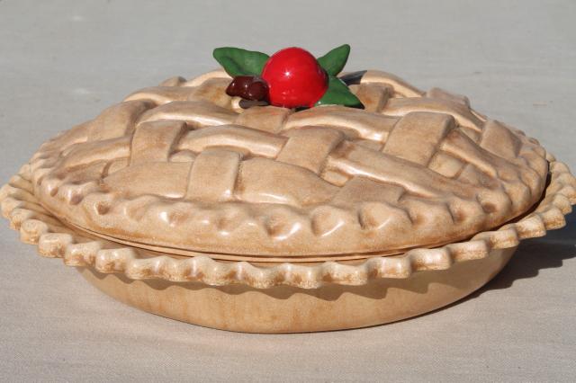 photo of handmade ceramic cherry pie dish, pan w/ lattice crust cover & cherries #1