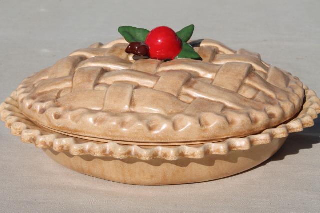 Ceramic pie plate with lid best sale