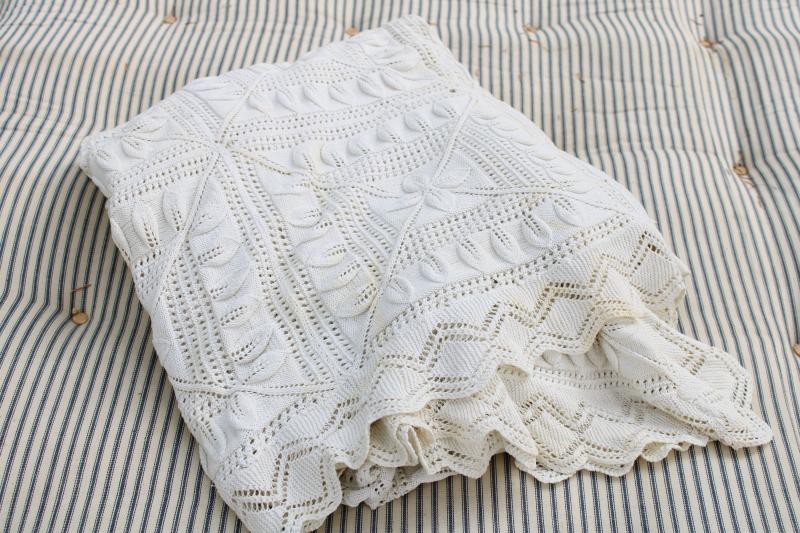 photo of handmade knit lace bedspread, vintage coverlet, knitted lace counterpane #6