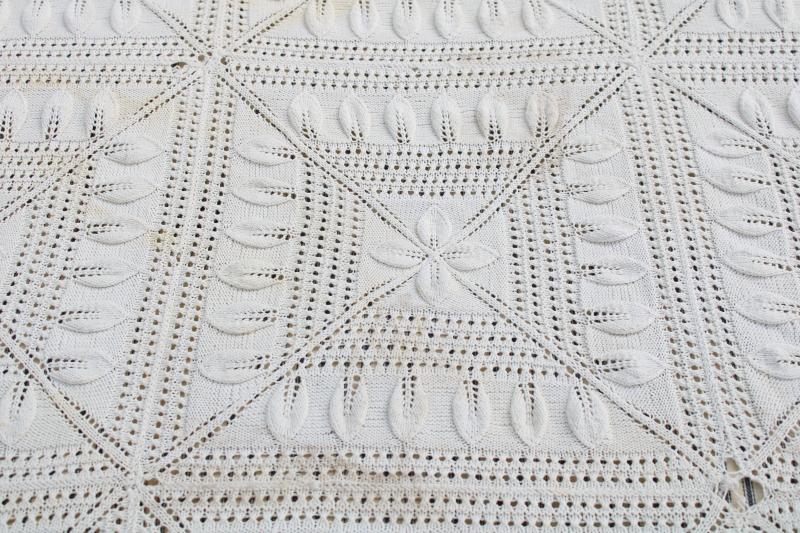 photo of handmade knit lace bedspread, vintage coverlet, knitted lace counterpane #7