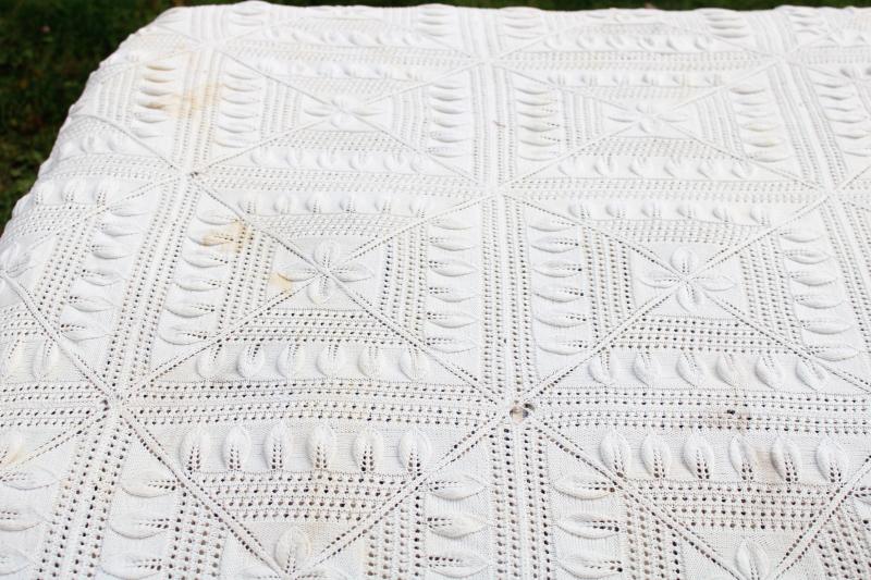 photo of handmade knit lace bedspread, vintage coverlet, knitted lace counterpane #10