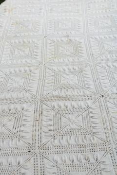 handmade knit lace bedspread, vintage coverlet, knitted lace counterpane