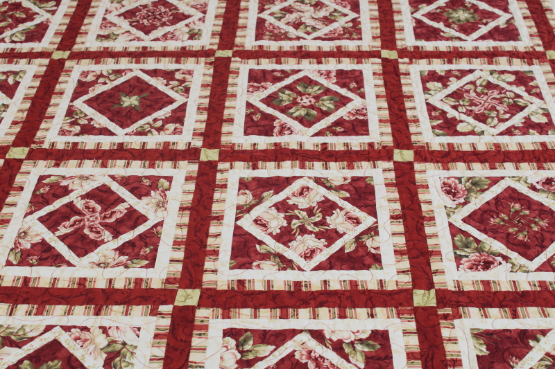 photo of handmade pieced patchwork diamond blocks quilt, full or queen size bedspread rust red roses  #4