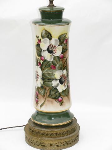 photo of hand-painted Christmas roses, vintage 1940's china table lamp #1