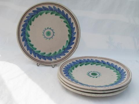 photo of hand-painted Italian ceramic pottery plates, laurel wreaths in blue & green #1