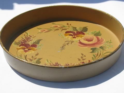 photo of hand-painted pansies, small vintage tole metal tray w/ old paint #2