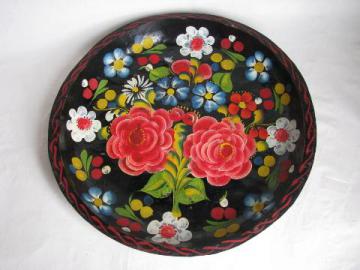 catalog photo of hand-painted vintage wood bowl, Mexico batea tray, flowers on black, 15'' diameter