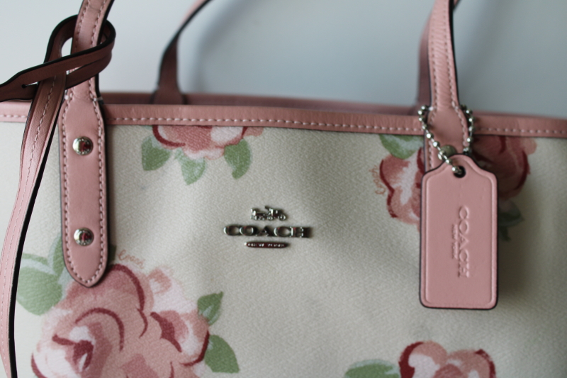 photo of hard to find large flower print pink reversible Coach city tote bag w/ wristlet purses  #4