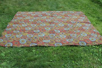 catalog photo of hippie style starburst flower print cotton kantha quilt, king size bedspread