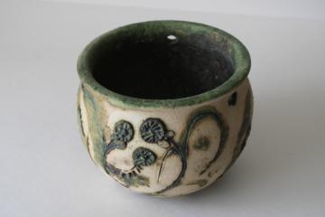 hippie vintage hand crafted pottery hanging planter pot, rough clay natural color w/ green flowers 