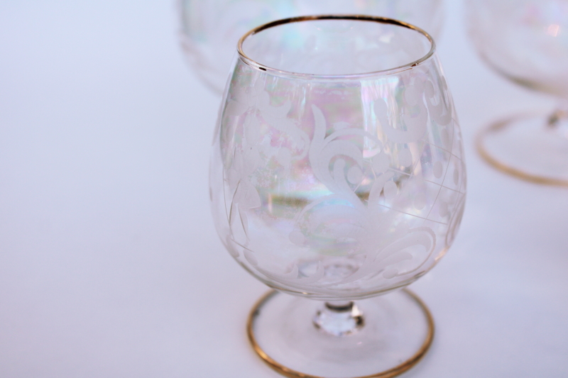 photo of hollywood regency vintage glasses, iridescent luster etched glass colonial couple  #4