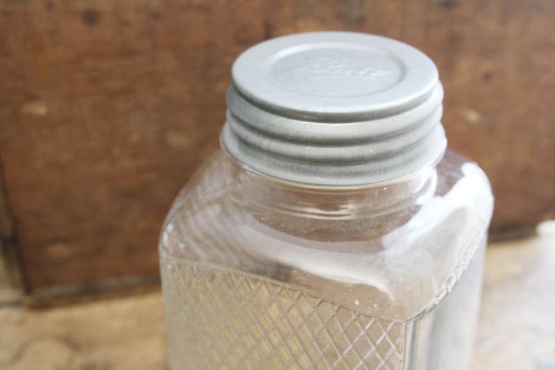 photo of hoosier vintage glass jar, square canister w/ embossed diamond grid pattern #4